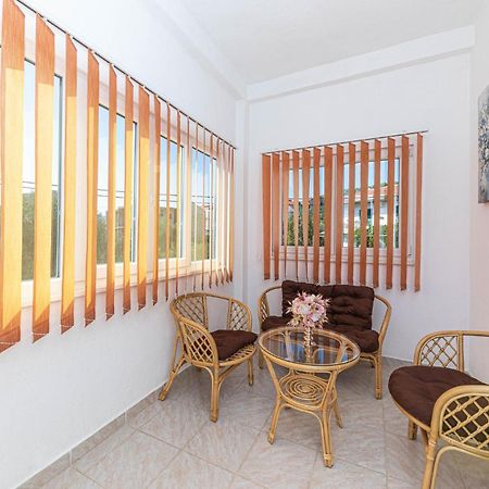 Gorgeous Apartment In Marina With Wifi Εξωτερικό φωτογραφία