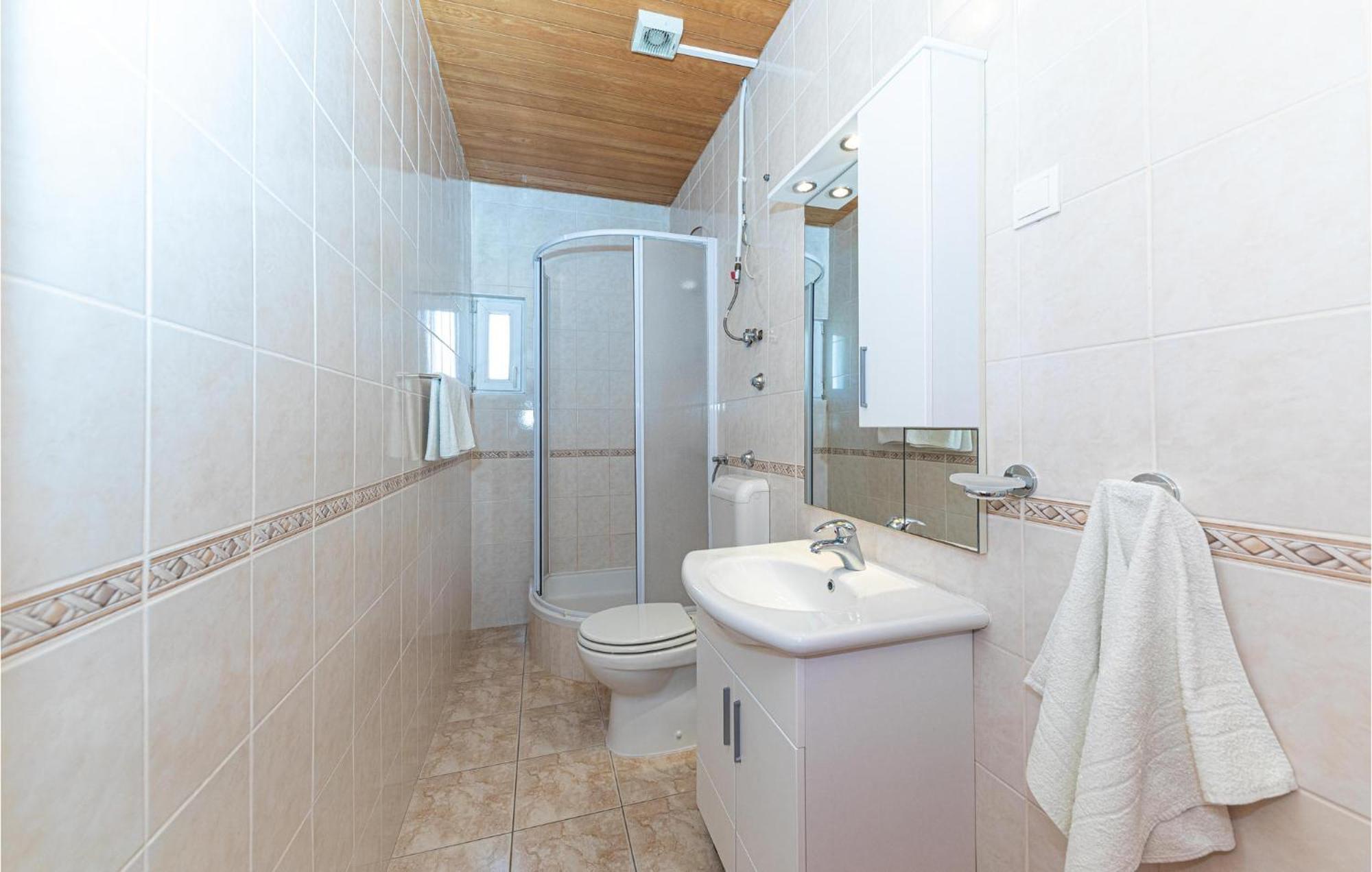 Gorgeous Apartment In Marina With Wifi Εξωτερικό φωτογραφία